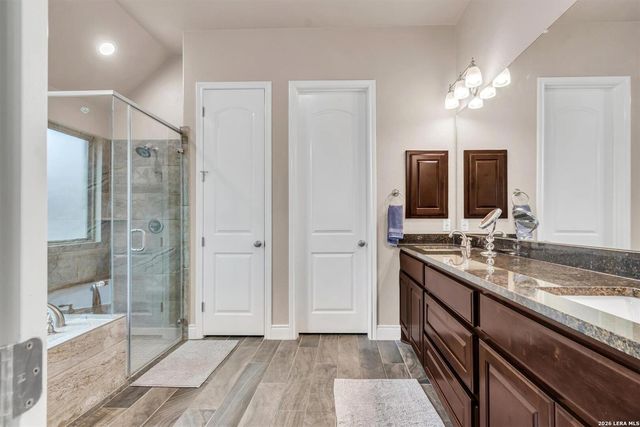 1182 YAUPON LOOP, New Braunfels, TX 78132