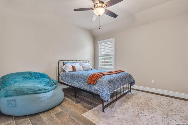 1182 YAUPON LOOP, New Braunfels, TX 78132