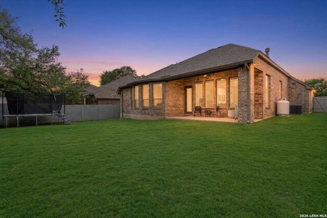 1182 YAUPON LOOP, New Braunfels, TX 78132