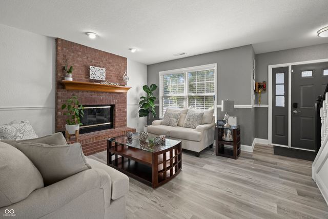 9736 Piper Lake Drive, Indianapolis, IN 46239