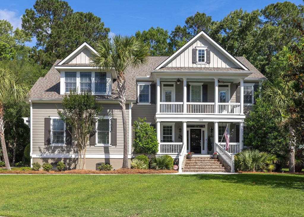 1563 Capel Street, Mount Pleasant, SC 29466