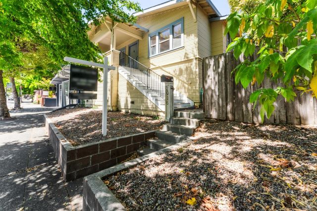 2016 4th St, San Rafael, CA 94901