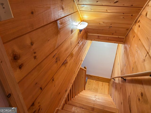 383 Bayberry Lane, Sky Valley, GA 30537