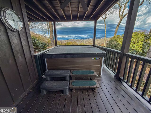 383 Bayberry Lane, Sky Valley, GA 30537