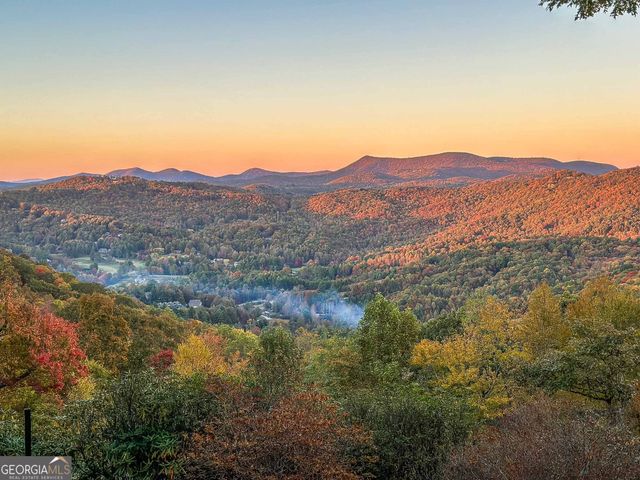 383 Bayberry Lane, Sky Valley, GA 30537