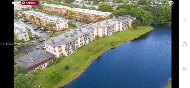 1080 Del Lago Cir 202, Sunrise, FL 33313