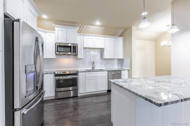 3852 S Dallas Street 107, Aurora, CO 80014