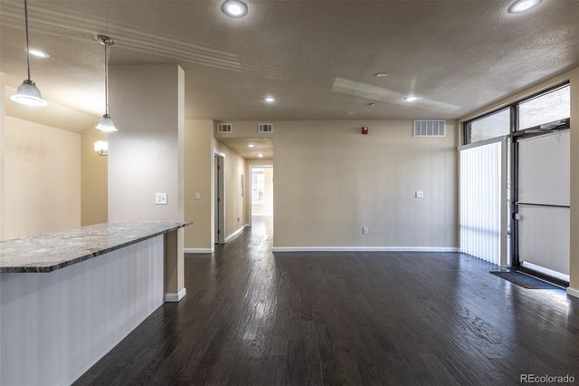 3852 S Dallas Street 107, Aurora, CO 80014