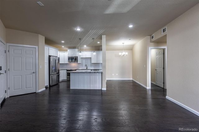 3852 S Dallas Street 107, Aurora, CO 80014