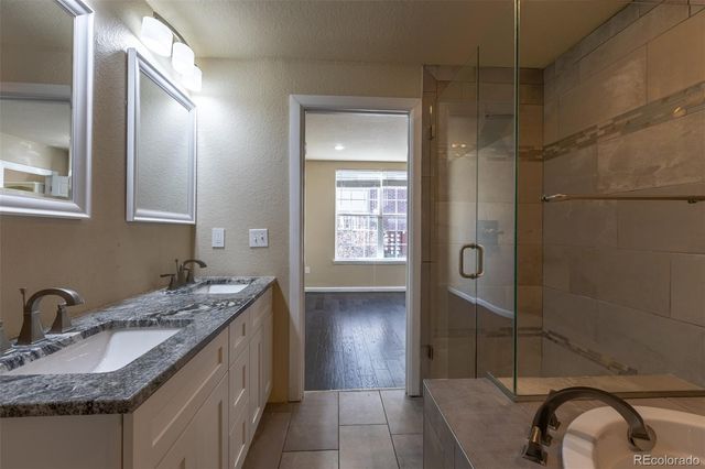 3852 S Dallas Street 107, Aurora, CO 80014