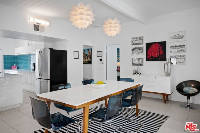 668 N Farrell Drive, Palm Springs, CA 92262