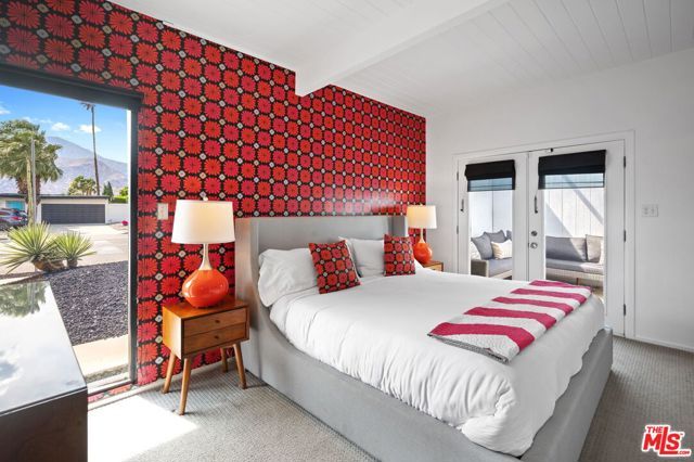 668 N Farrell Drive, Palm Springs, CA 92262