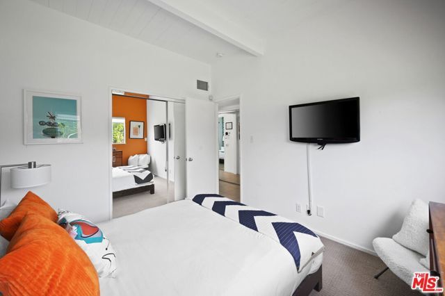 668 N Farrell Drive, Palm Springs, CA 92262