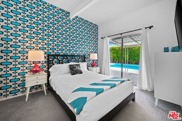 668 N Farrell Drive, Palm Springs, CA 92262