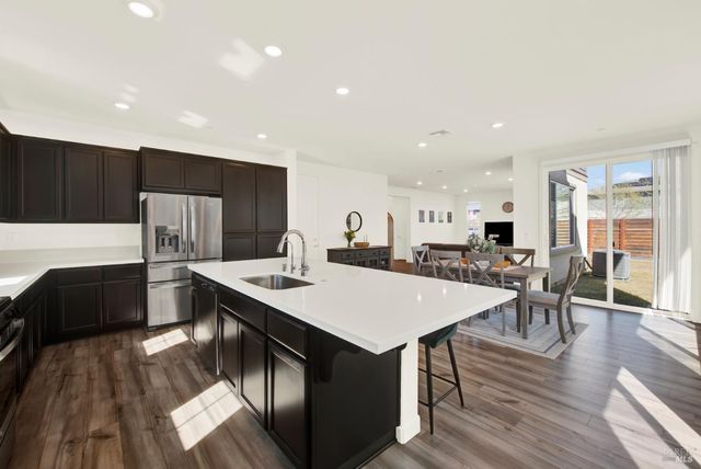 2432 Artisan Way, Fairfield, CA 94533