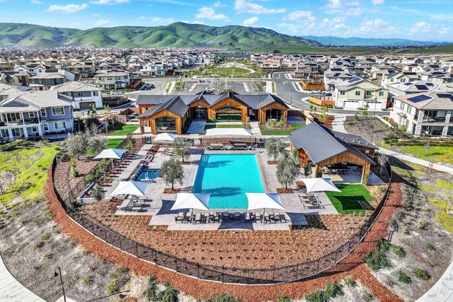 2432 Artisan Way, Fairfield, CA 94533