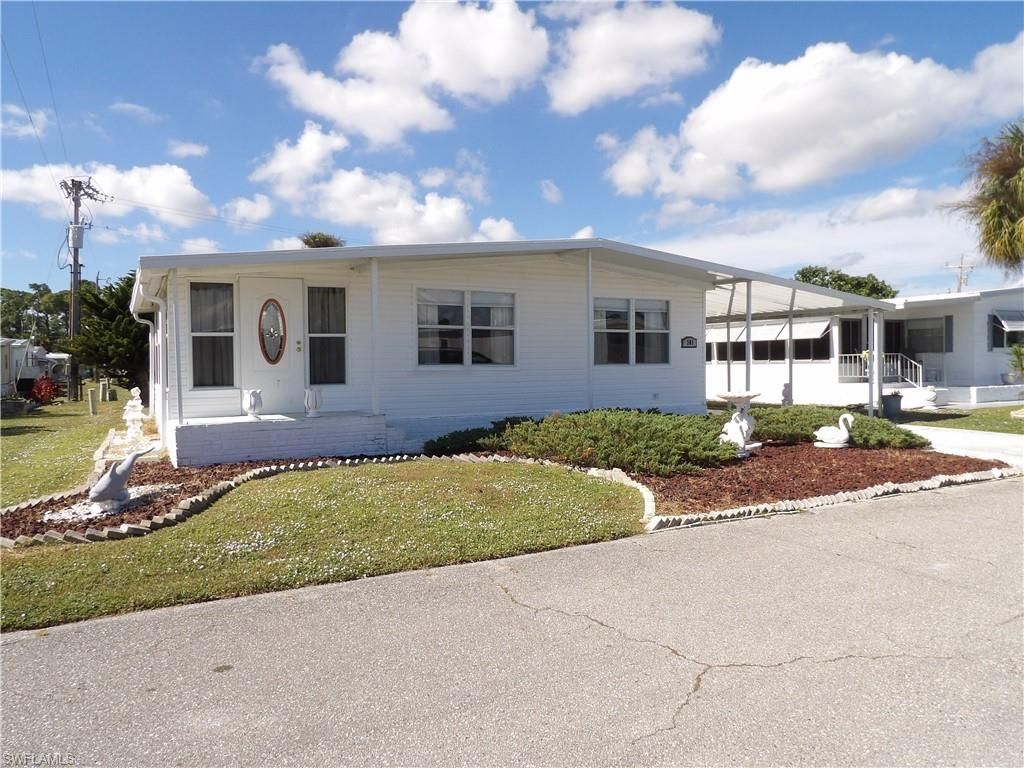 301 Twig CT N, NORTH FORT MYERS, FL 33917 — exterior