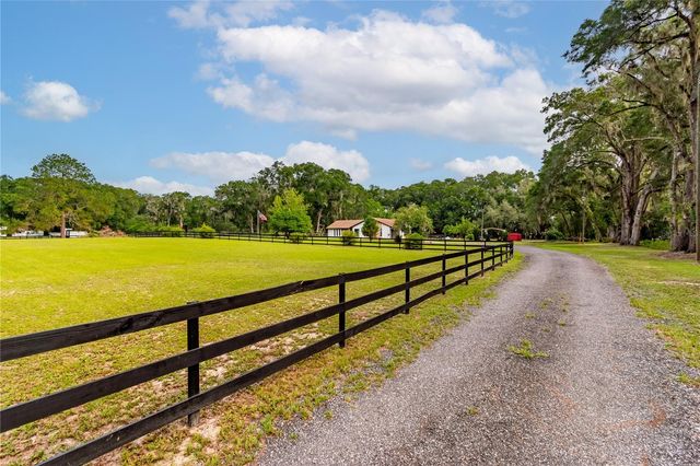 2735 NE 127TH PLACE, Anthony, FL 32617