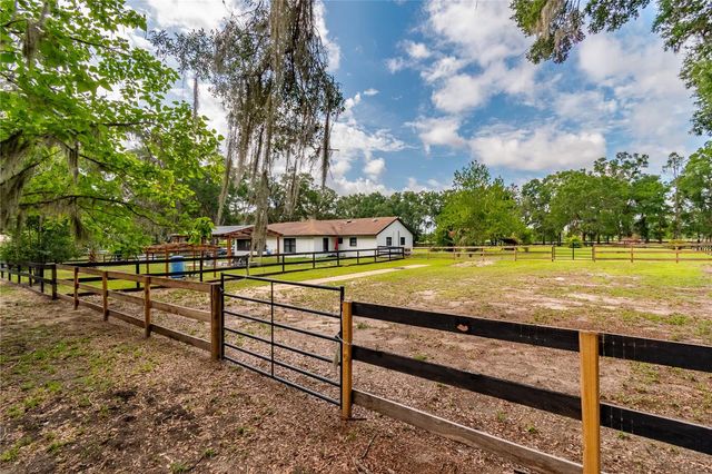 2735 NE 127TH PLACE, Anthony, FL 32617