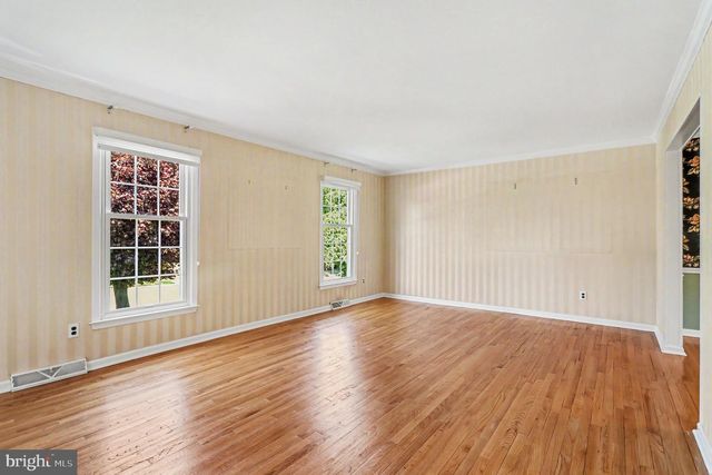 1411 MALCOLM DR, Dresher, PA 19025