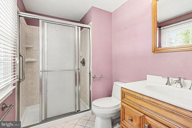 1411 MALCOLM DR, Dresher, PA 19025