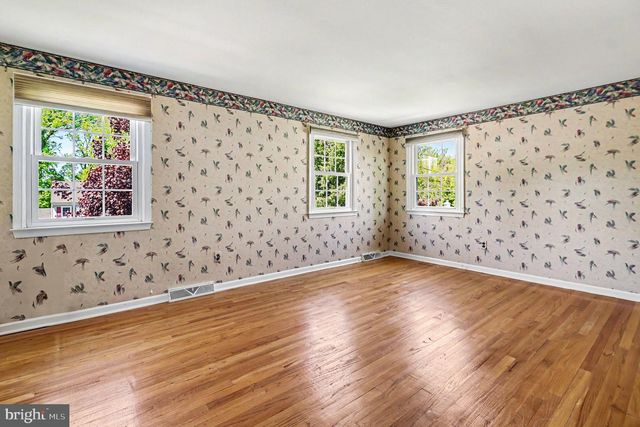 1411 MALCOLM DR, Dresher, PA 19025