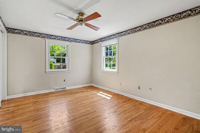 1411 MALCOLM DR, Dresher, PA 19025