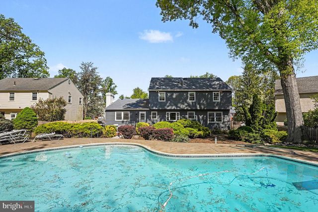 1411 MALCOLM DR, Dresher, PA 19025
