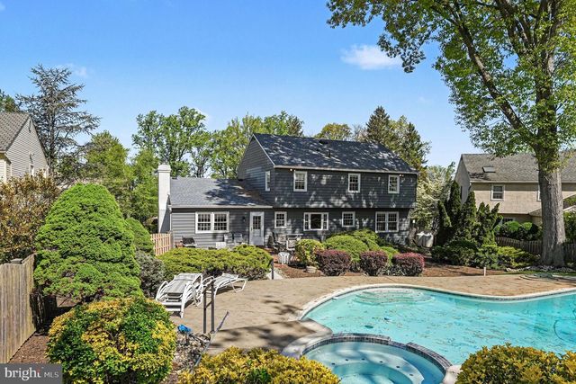 1411 MALCOLM DR, Dresher, PA 19025