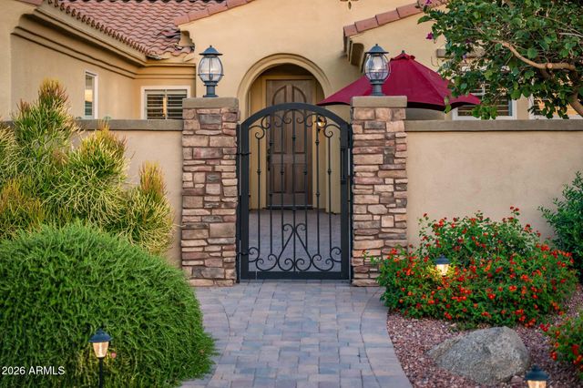 23219 N HANK RAYMOND Drive, Sun City West, AZ 85375