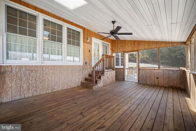 1110 FRANCIS AVE, Baltimore, MD 21227