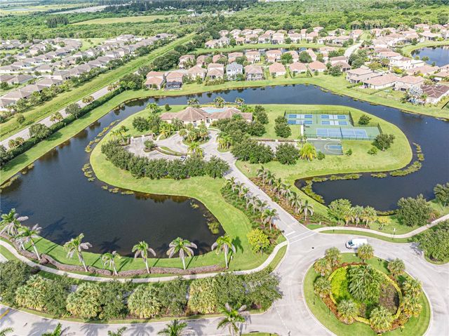 1781 Belmont Circle SW, Vero Beach, FL 32968