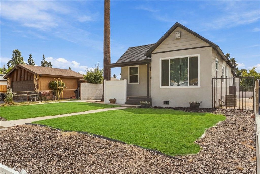 70 W Claremont St, Pasadena, CA 91103 — photo 4
