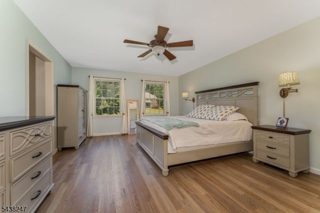 2 General Morgan Ln, Lebanon Twp., NJ 08826