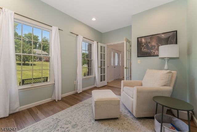 2 General Morgan Ln, Lebanon Twp., NJ 08826