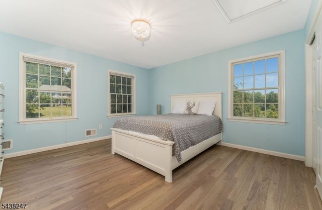2 General Morgan Ln, Lebanon Twp., NJ 08826