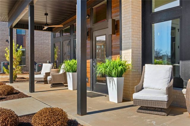 3319 SE MP Parkway 207, Bentonville, AR 72712