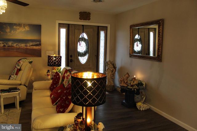 37 W CREEK RUN LOOP, Fort Ashby, WV 26719