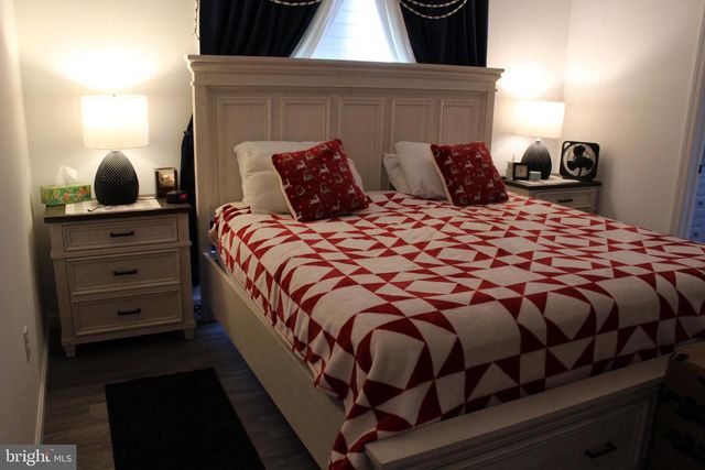 37 W CREEK RUN LOOP, Fort Ashby, WV 26719