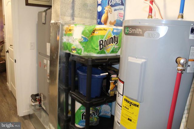 37 W CREEK RUN LOOP, Fort Ashby, WV 26719