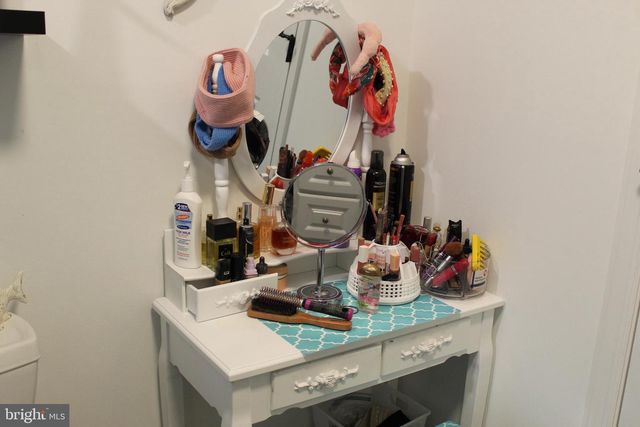 37 W CREEK RUN LOOP, Fort Ashby, WV 26719