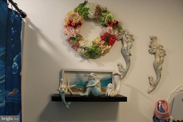 37 W CREEK RUN LOOP, Fort Ashby, WV 26719