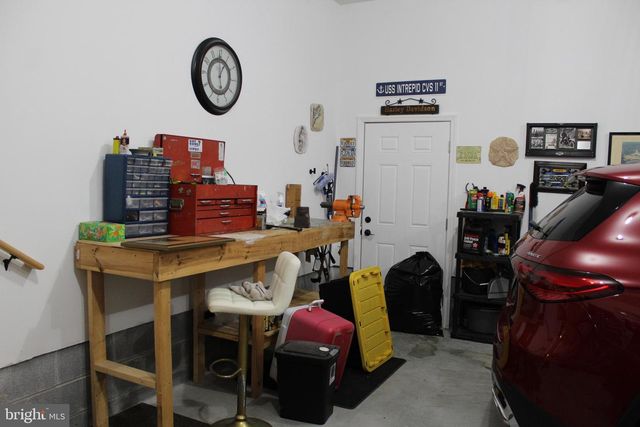 37 W CREEK RUN LOOP, Fort Ashby, WV 26719