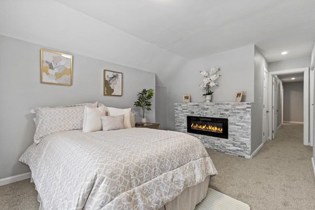 4732 N 56th STREET, Milwaukee, WI 53218