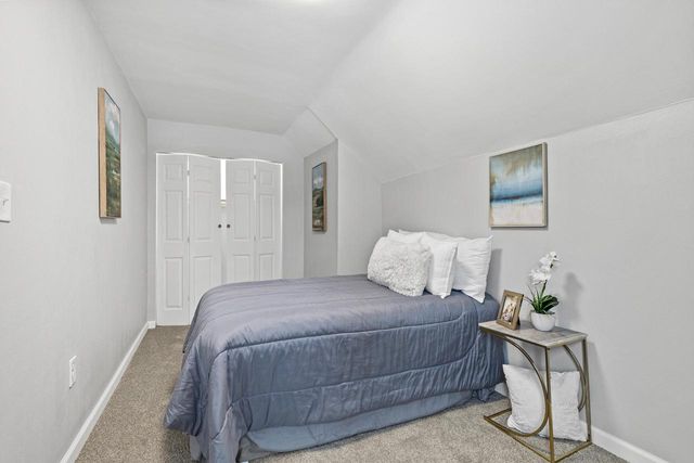 4732 N 56th STREET, Milwaukee, WI 53218