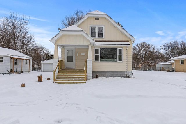 4732 N 56th STREET, Milwaukee, WI 53218