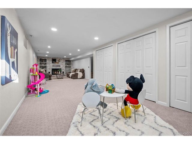 841 E Oakwood Ave, Centennial, CO 80121