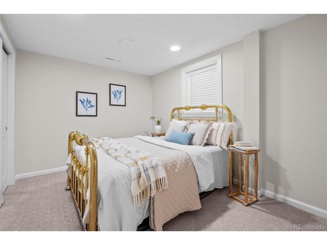 841 E Oakwood Ave, Centennial, CO 80121