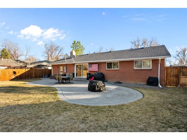 841 E Oakwood Ave, Centennial, CO 80121
