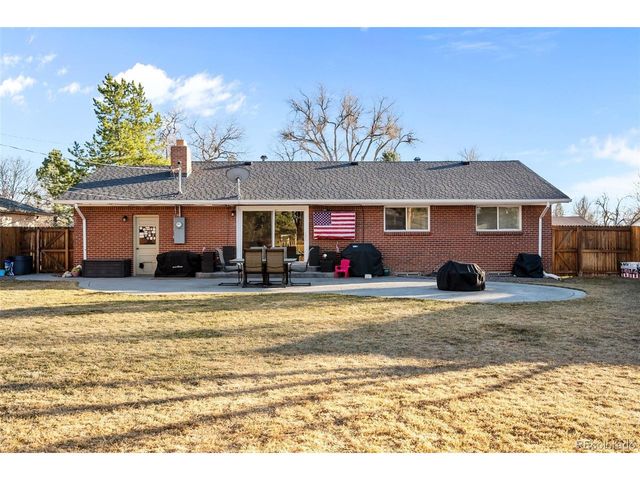 841 E Oakwood Ave, Centennial, CO 80121